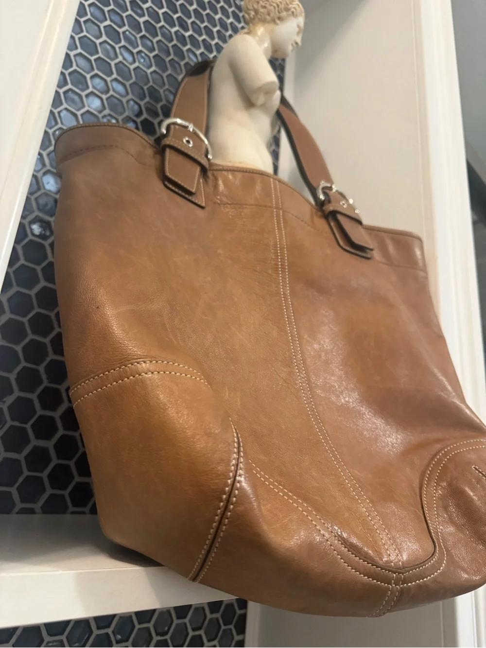 Coach 9547 Vintage Large Tan Leather Handbag Shoulder Saddle Hobo Bag carry all